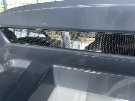 Cruisers Yachts 38 Express image