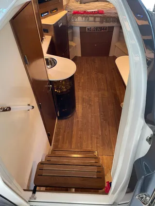 Cruisers Yachts 38 Express image