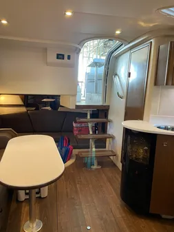 Cruisers Yachts 38 Express image