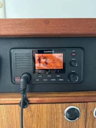 Endeavour Trawler Cat 38 image