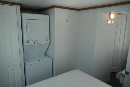 Catamaran Aqua Lodge image