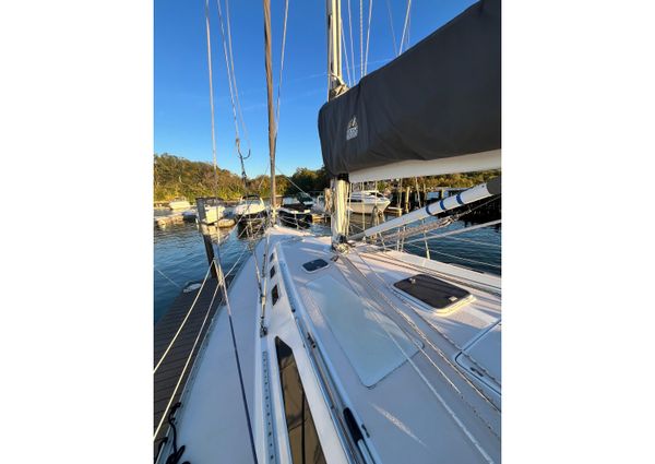 Catalina 400 image