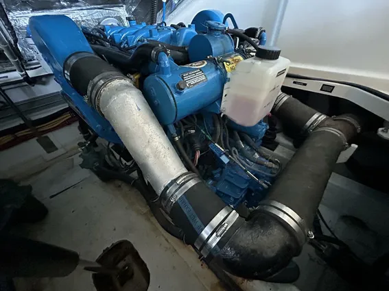 Tiara Yachts 2900 Coronet image