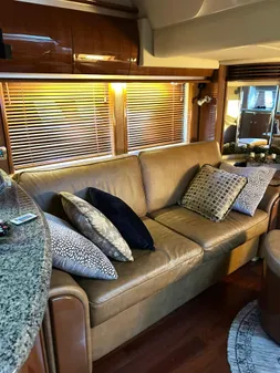 Sea Ray 52 Sundancer image
