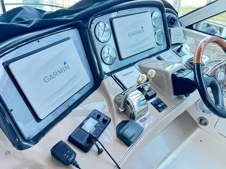 Sea Ray 52 Sundancer image