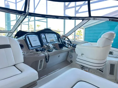 Sea Ray 52 Sundancer image