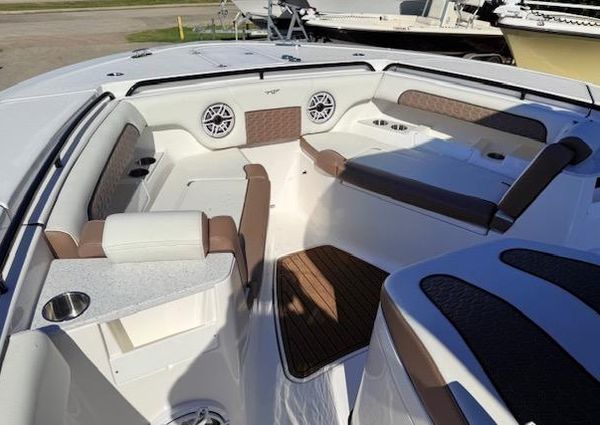 Tidewater 302-CC-ADVENTURE image