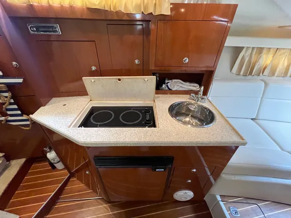 Regal 3060 Window Express image