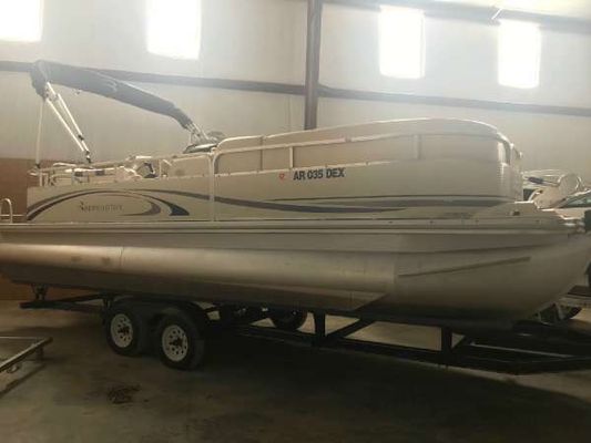Bennington 2275 RL - main image