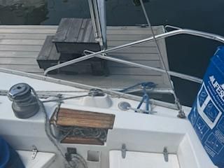 Hunter 34 image