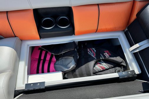 Berkshire 250-SUPER-SPORT-PREMIUM image