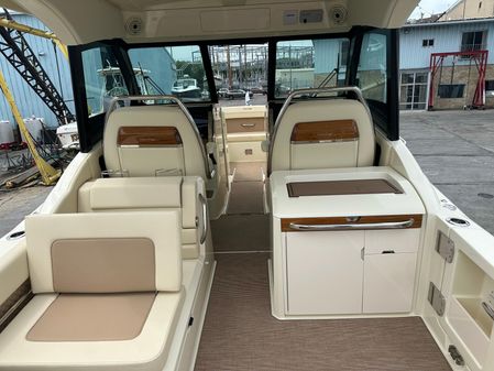 Chris-craft CALYPSO-32 image