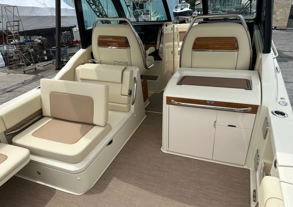 Chris-craft CALYPSO-32 image