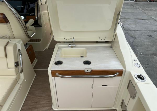 Chris-craft CALYPSO-32 image