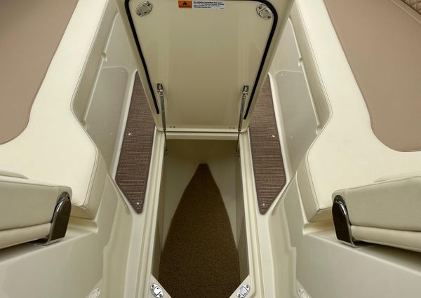 Chris-craft CALYPSO-32 image