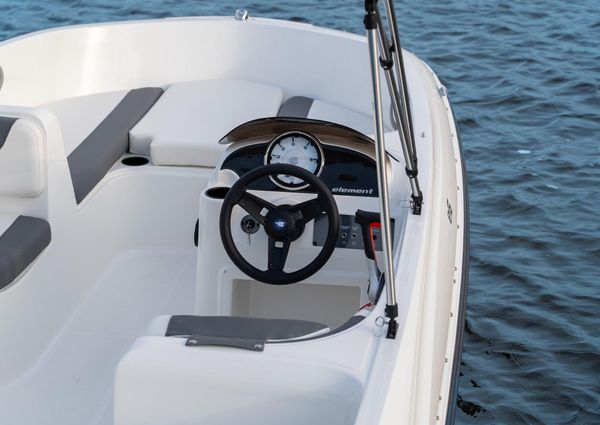 Bayliner ELEMENT-E16 image