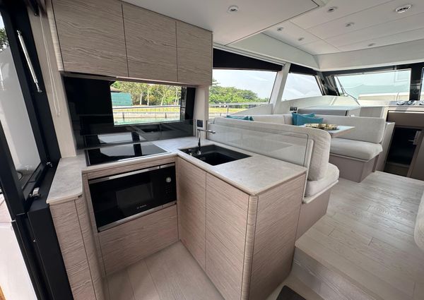 Ferretti-yachts 500 image