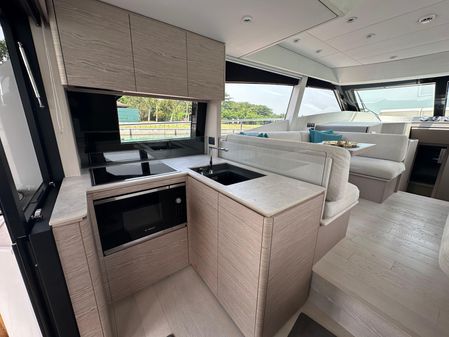 Ferretti-yachts 500 image