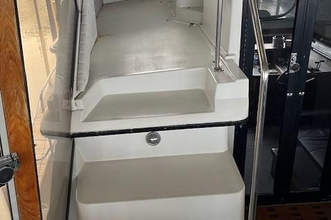 Carver 3807-AFT-CABIN-MOTORYACHT image