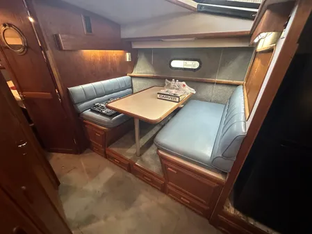 Carver 3807 Aft Cabin Motor Yacht image