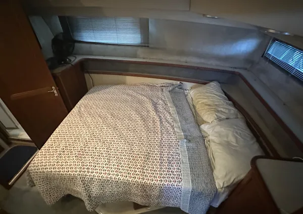 Carver 3807 Aft Cabin Motor Yacht image