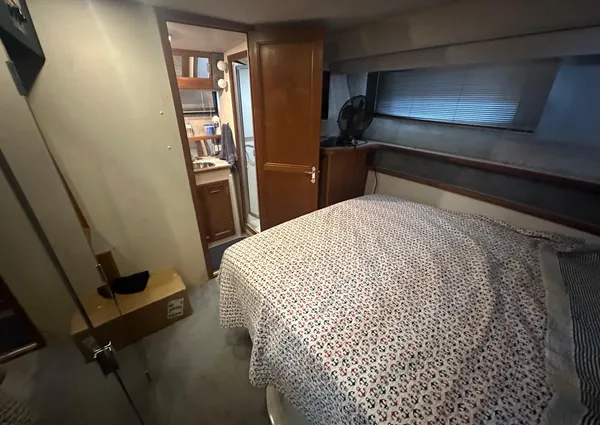 Carver 3807 Aft Cabin Motor Yacht image