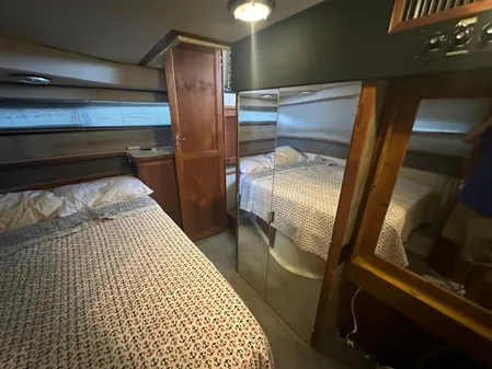 Carver 3807 Aft Cabin Motor Yacht image