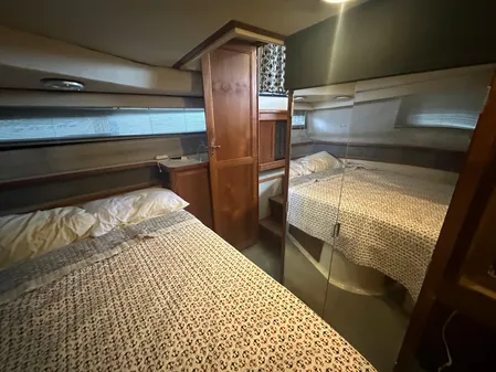 Carver 3807 Aft Cabin Motor Yacht image