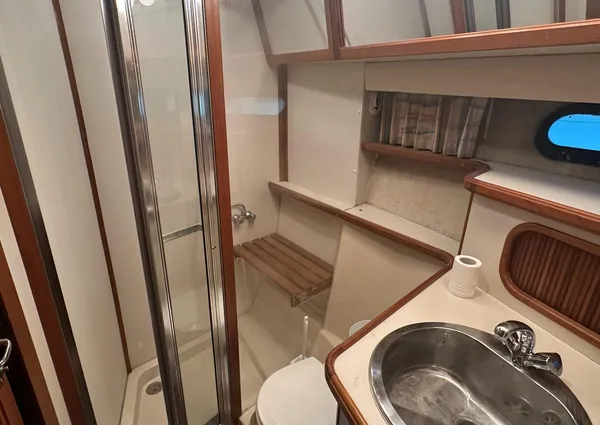 Carver 3807 Aft Cabin Motor Yacht image