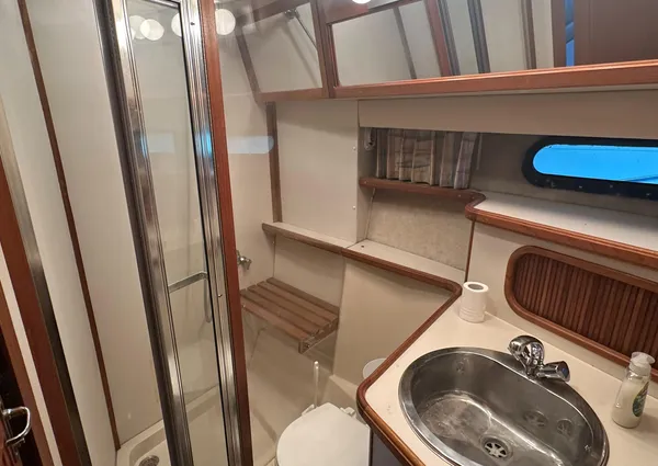 Carver 3807 Aft Cabin Motor Yacht image