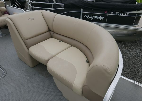 Manitou AURORA-VP image