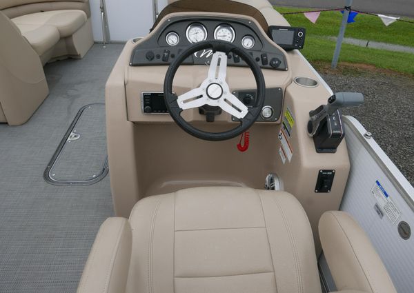 Manitou AURORA-VP image