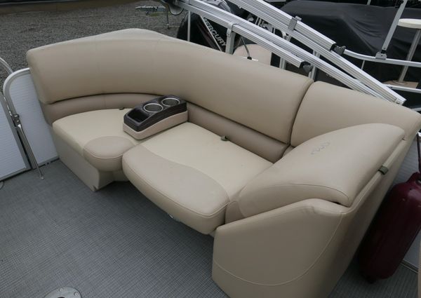 Manitou AURORA-VP image