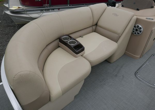 Manitou AURORA-VP image