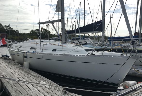 Beneteau 381 - main image