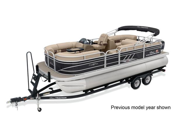 2022 Sun Tracker Party Barge 22 RF XP3