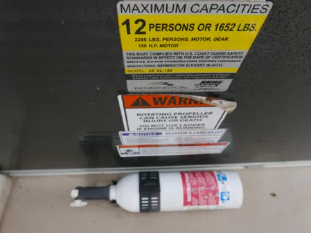 Bennington 22SLX image