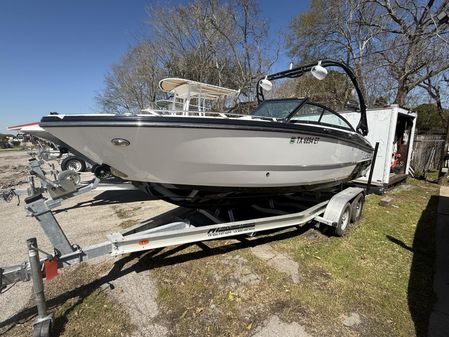 Monterey 218SS-SUPER-SPORT image