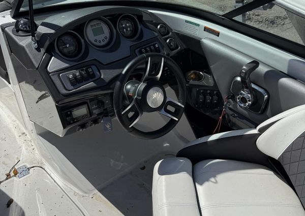 Monterey 218SS-SUPER-SPORT image