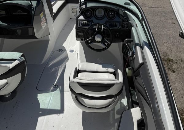 Monterey 218SS-SUPER-SPORT image