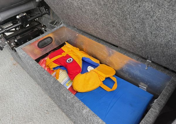 Thunder-jet 21-LUXOR-OB image