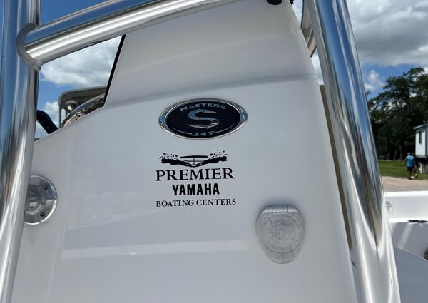 Sportsman MASTERS-247-BAY-BOAT image