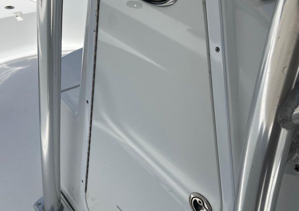 Sportsman MASTERS-247-BAY-BOAT image