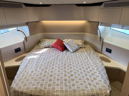 Azimut FLY-60-FLYBRIDGE image