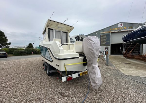 Quicksilver 625-PILOTHOUSE image