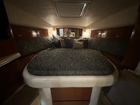 Sea Ray 320 Sundancer image