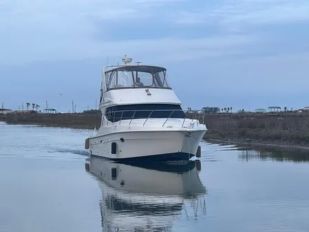 Silverton 34 Convertible image