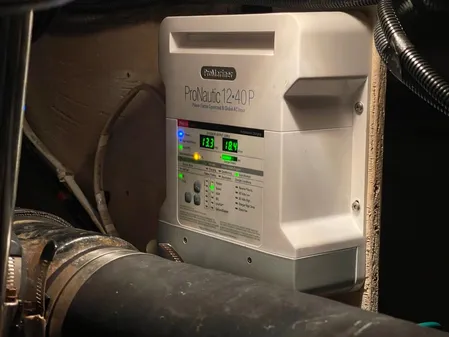 Silverton 34 Convertible image