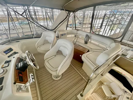 Silverton 34 Convertible image