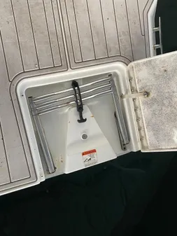 Silverton 34 Convertible image